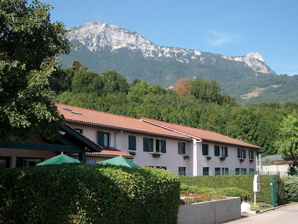 Kyriad Grenoble Sud - Seyssinet Екстериор снимка